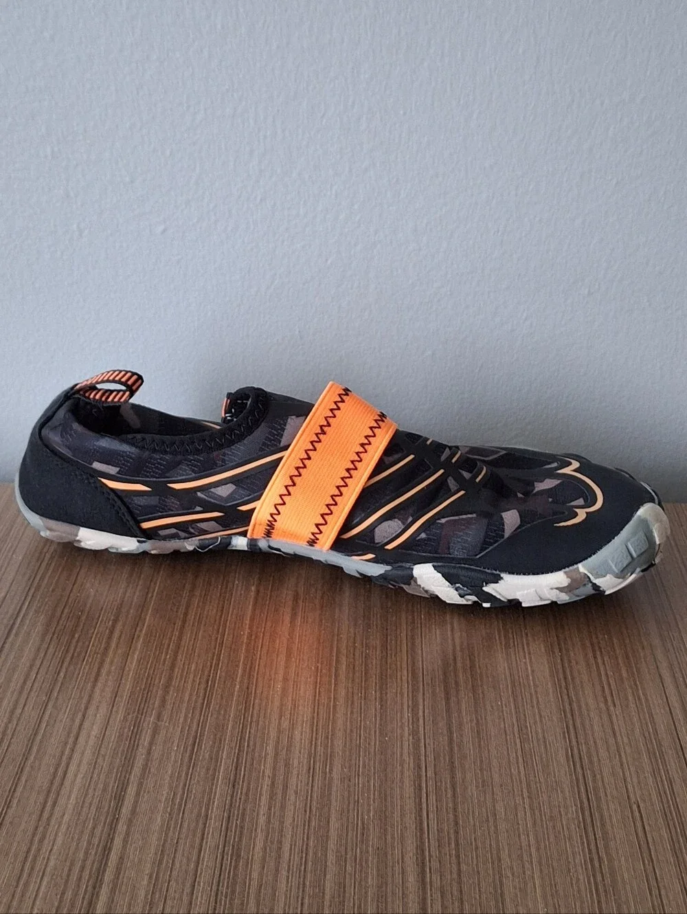 MERENCE Camo Water Shoes SZ 37 / US 5